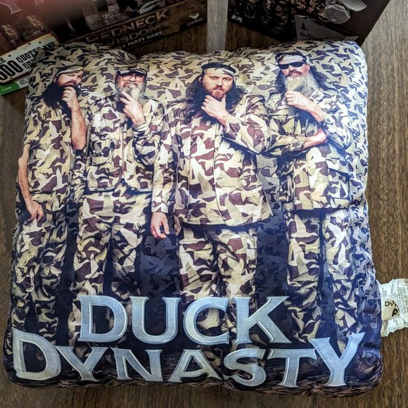 Bundle of three (3) Duck Dynasty items - Picture 2 of 13